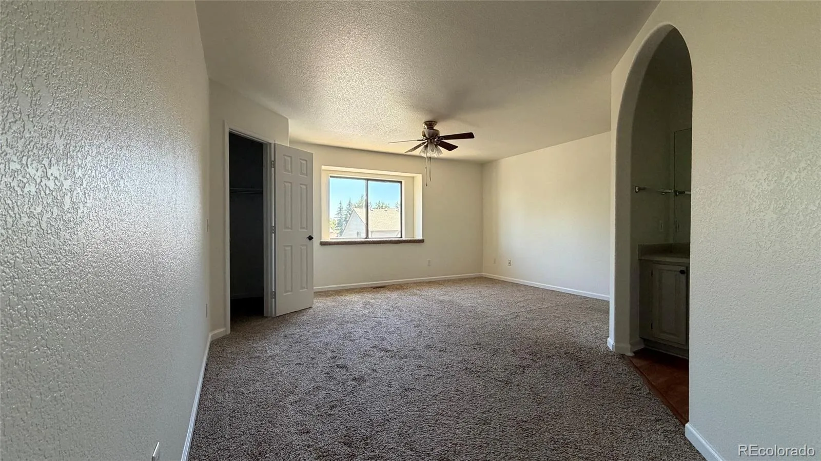 10693 W 63rd Drive #102 Arvada CO 80004 | MLS #REC9892071 06122026232444 1600 29