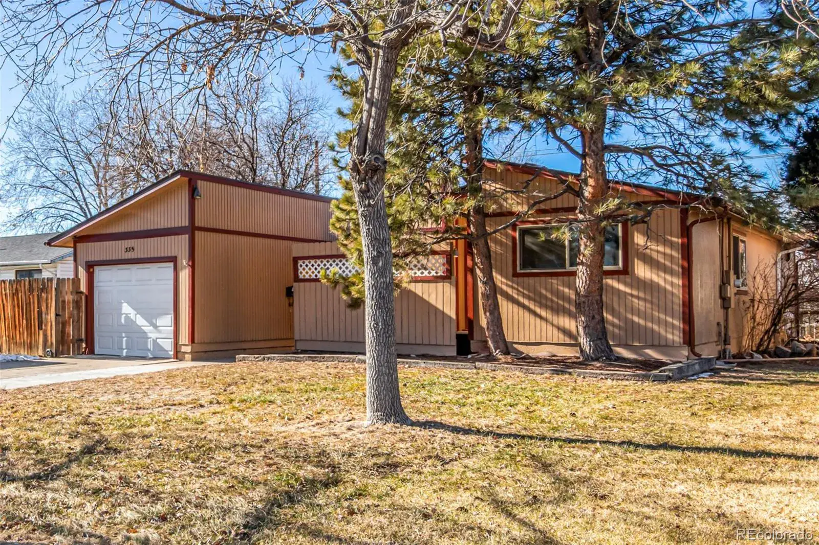 335 S Monaco St Pkwy Denver CO 80224 MLS #REC9892078 02022026195933 1600 1