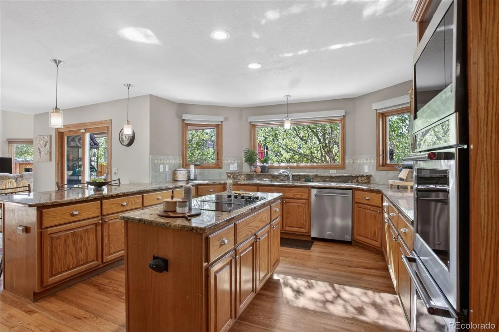 04092026175144 1600 10