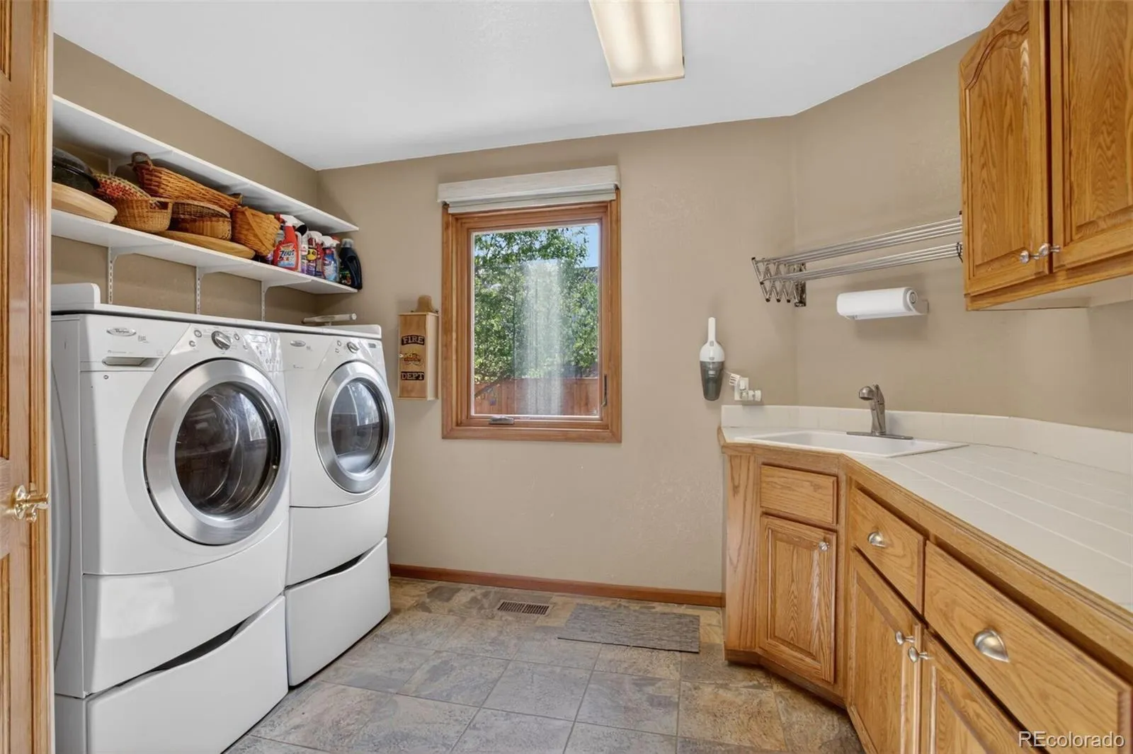 04092026175144 1600 18