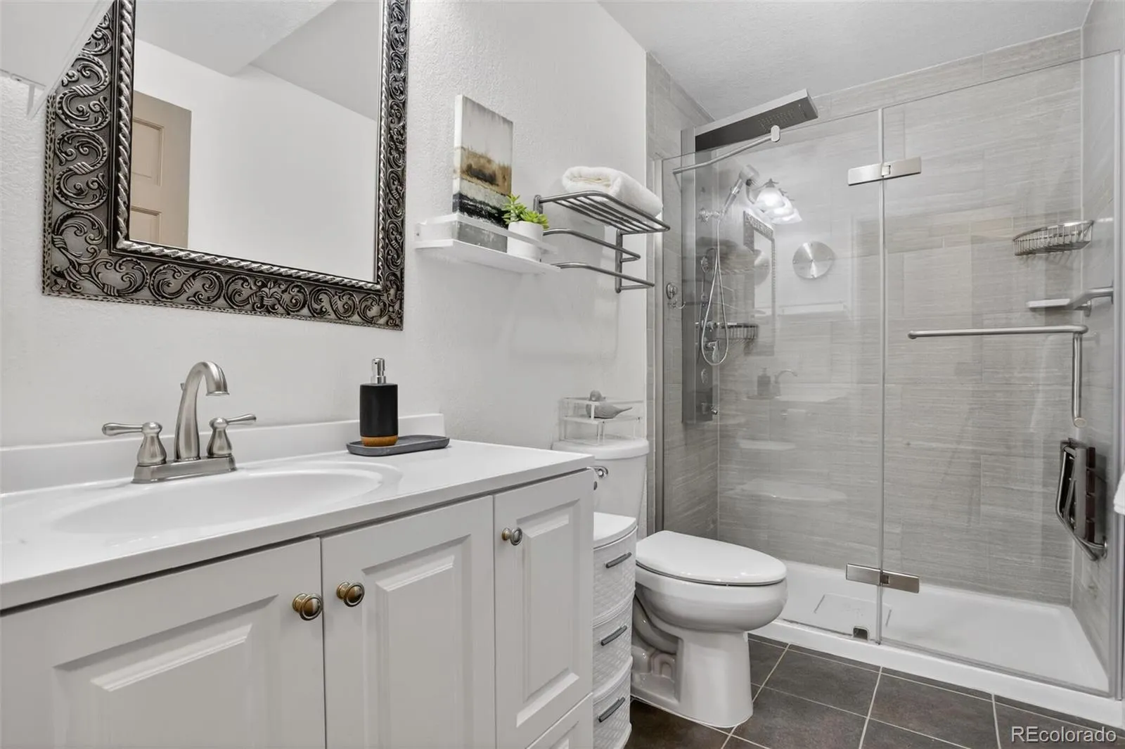 04092026175144 1600 34