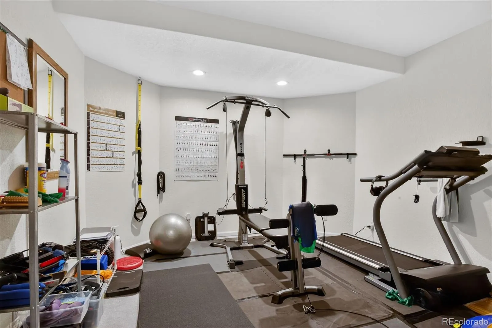 04092026175144 1600 37