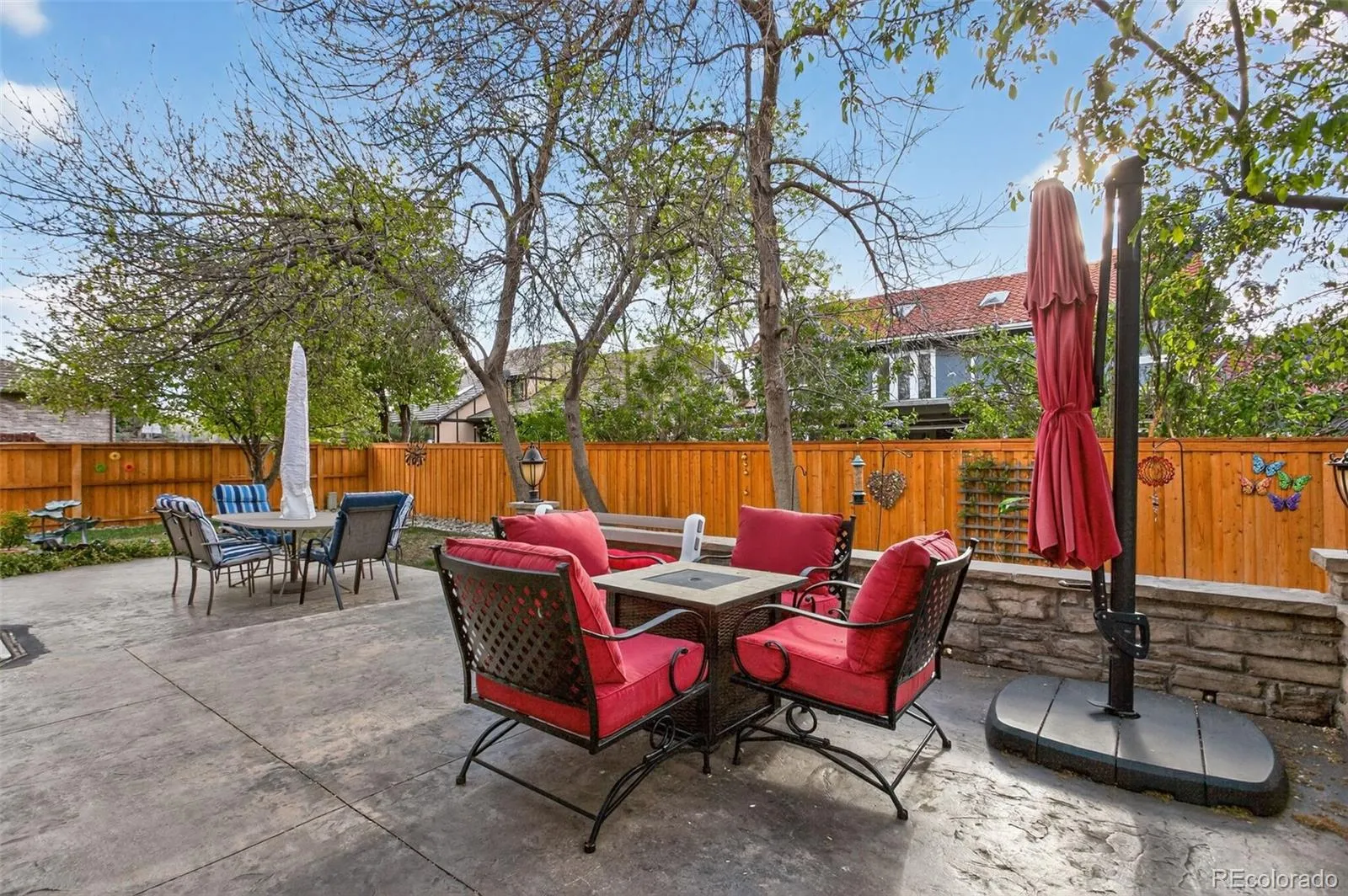 04092026175144 1600 40