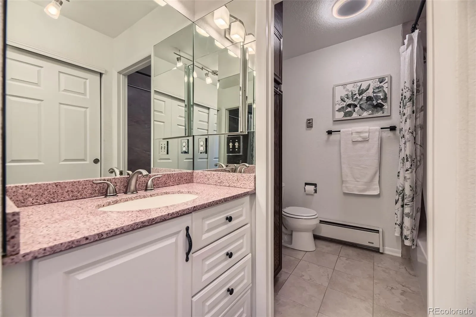2437 S Victor Street #A Aurora CO 80014 MLS #REC9894010 06022026063340 1600 16