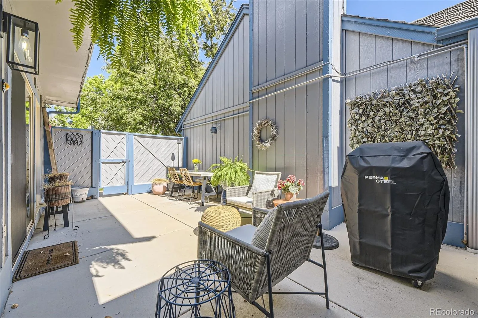 2437 S Victor Street #A Aurora CO 80014 MLS #REC9894010 06022026063340 1600 21
