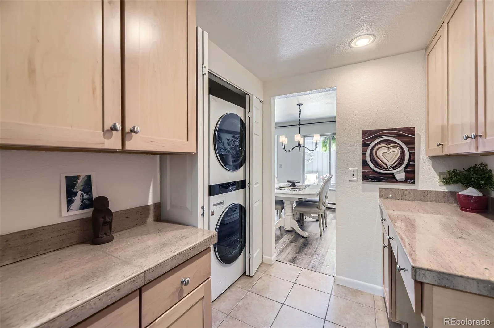 2437 S Victor Street #A Aurora CO 80014 MLS #REC9894010 06022026063340 1600 8