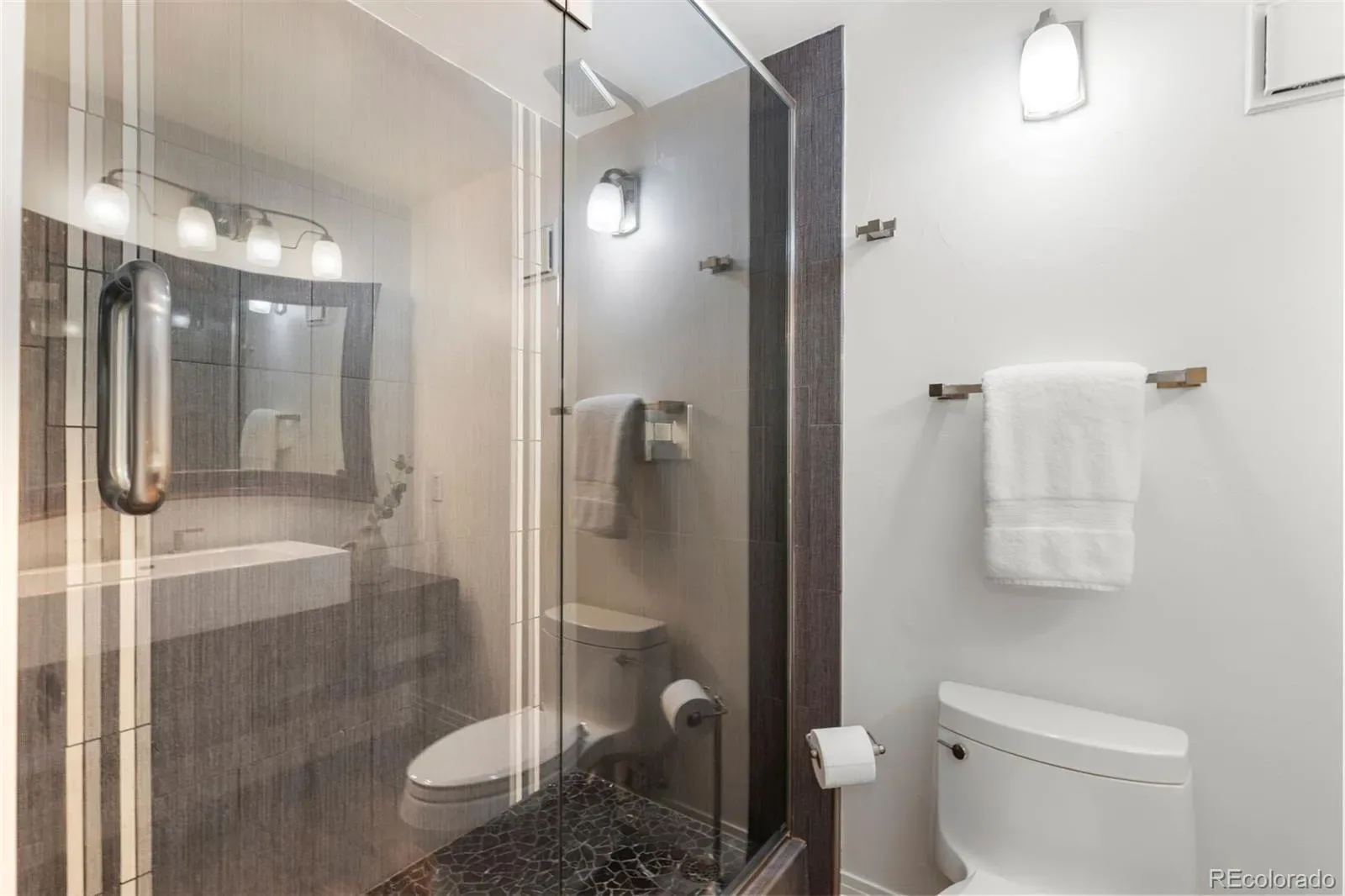 03192026225433 1600 25