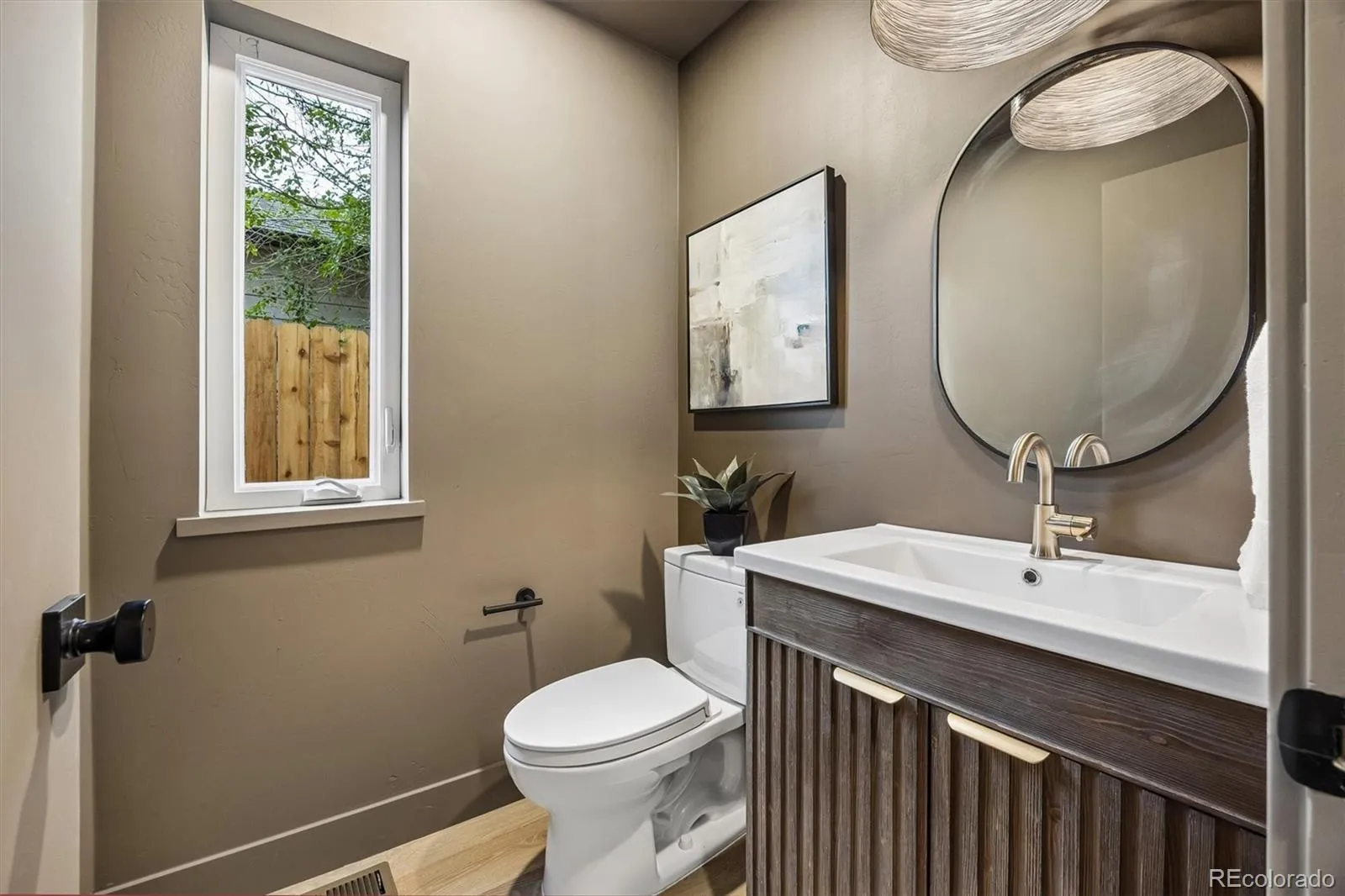 2365 S Cherokee Street Denver CO 80223 MLS #REC9896652 05092026025922 1600 11