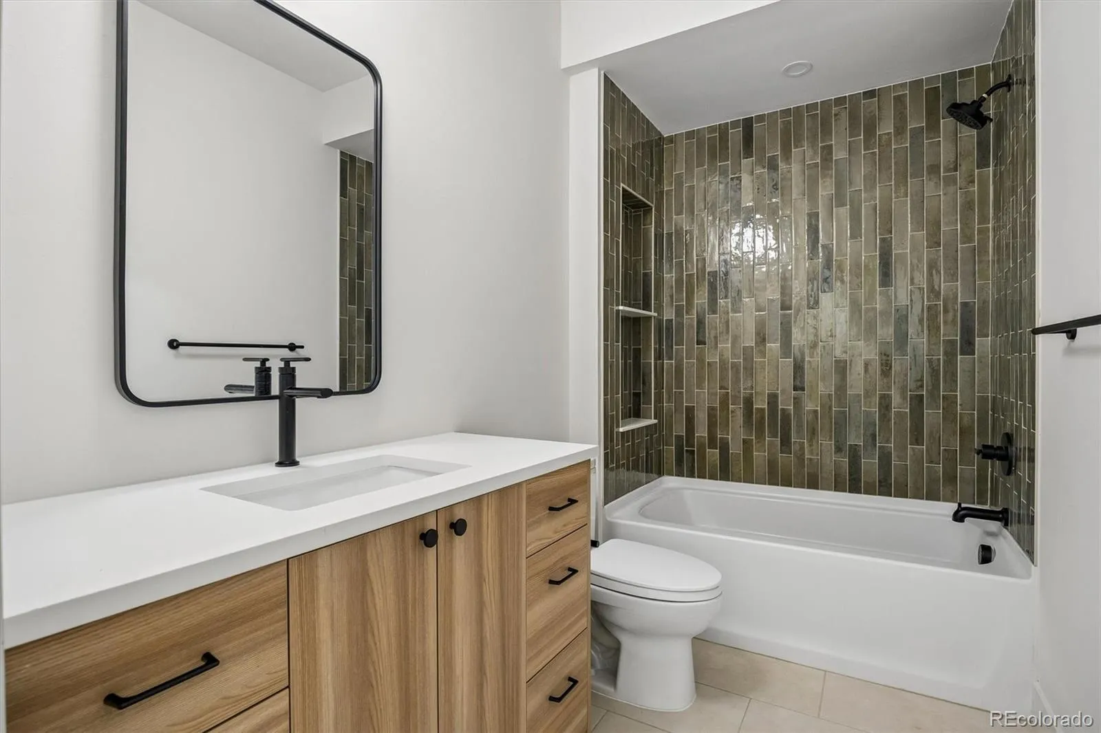 2365 S Cherokee Street Denver CO 80223 MLS #REC9896652 05092026025922 1600 26