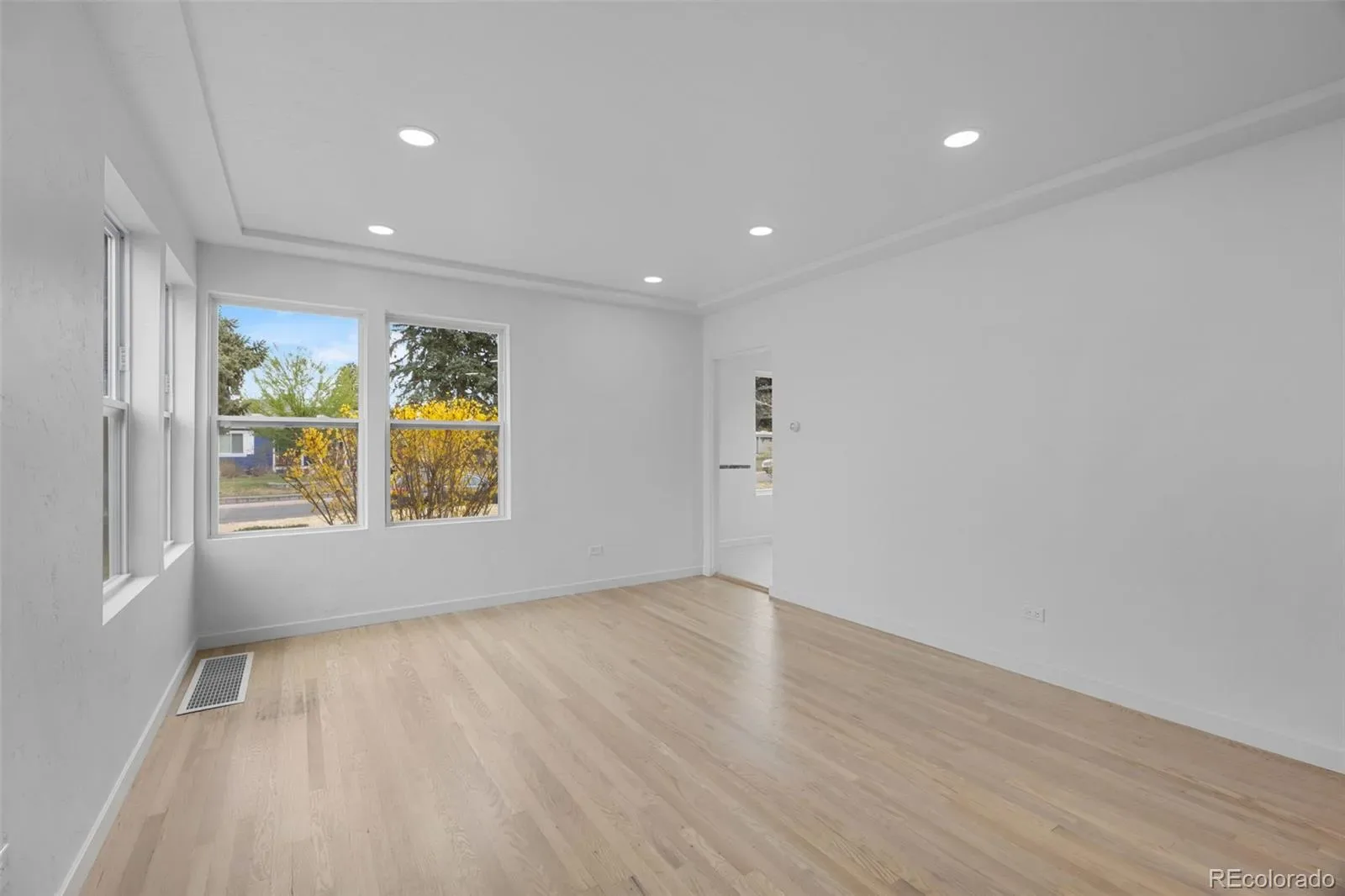 03302026073546 1600 10