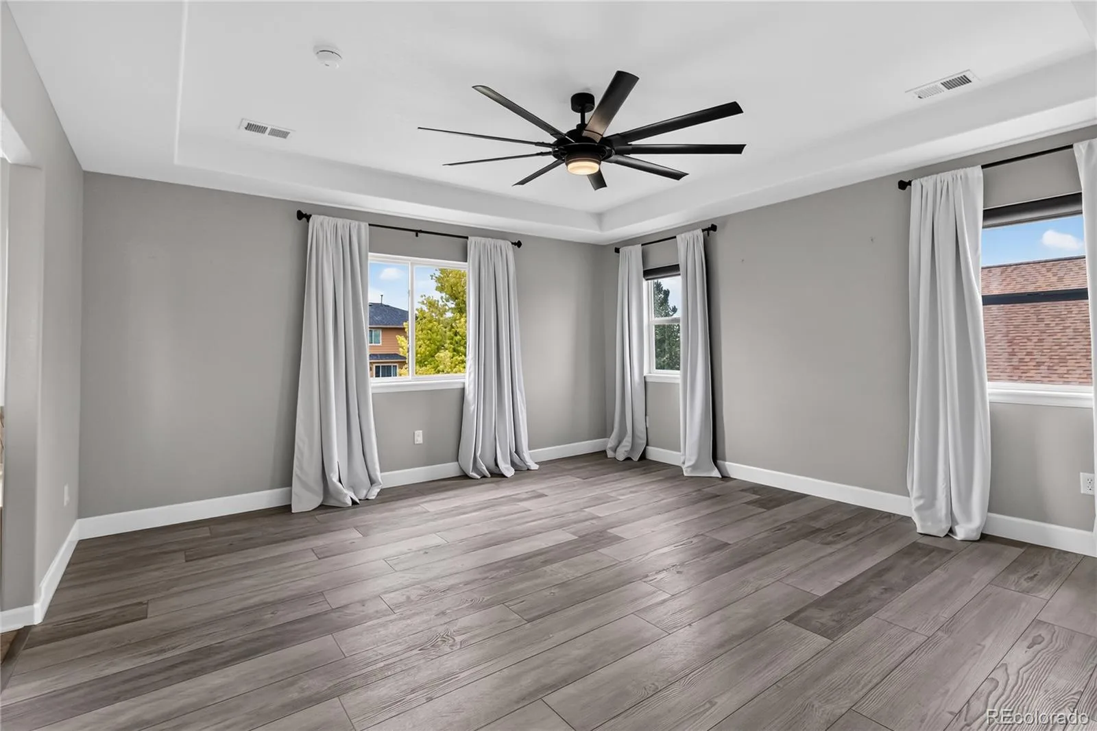 493 Sudbury Street Castle Rock CO 80104 | MLS #REC9899322 08132026084457 1600 24
