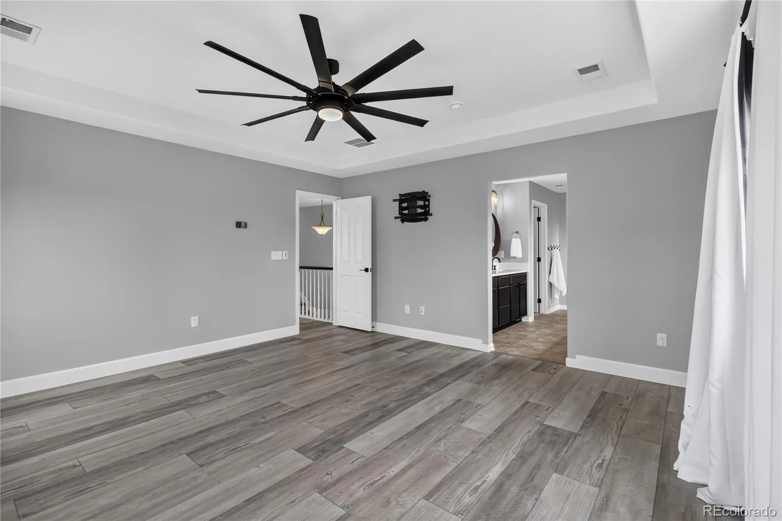 493 Sudbury Street Castle Rock CO 80104 | MLS #REC9899322 08132026084457 1600 25