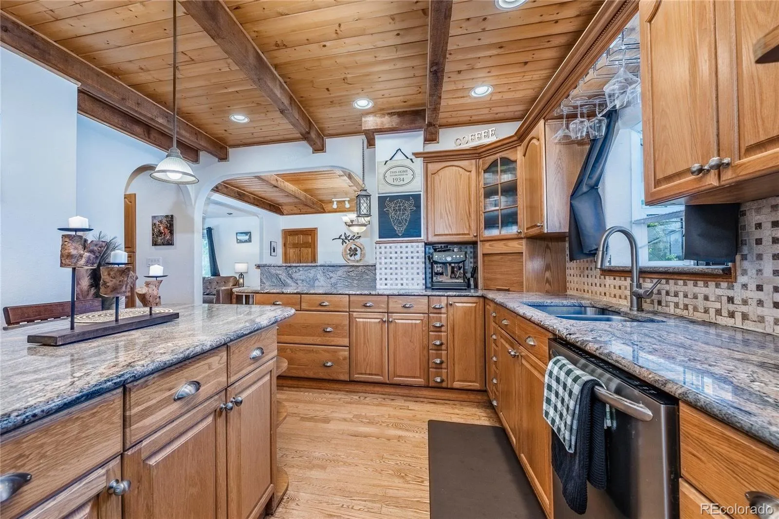 04222026170942 1600 11