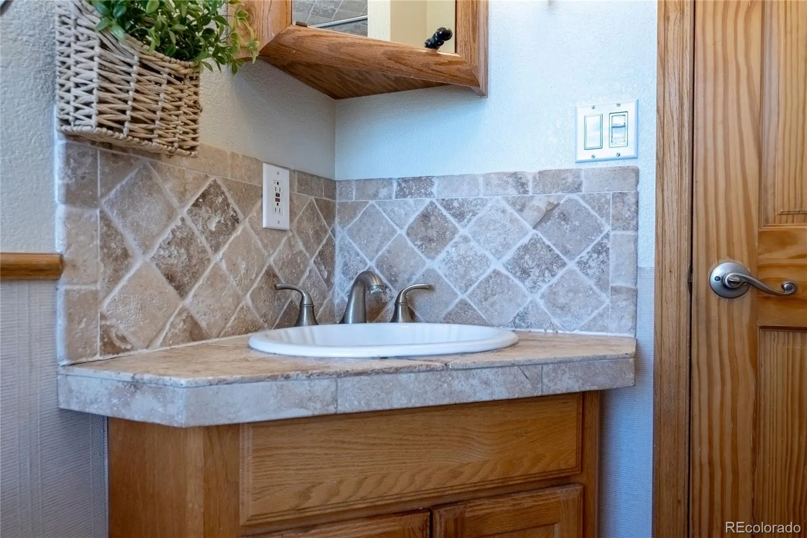 04222026170942 1600 18