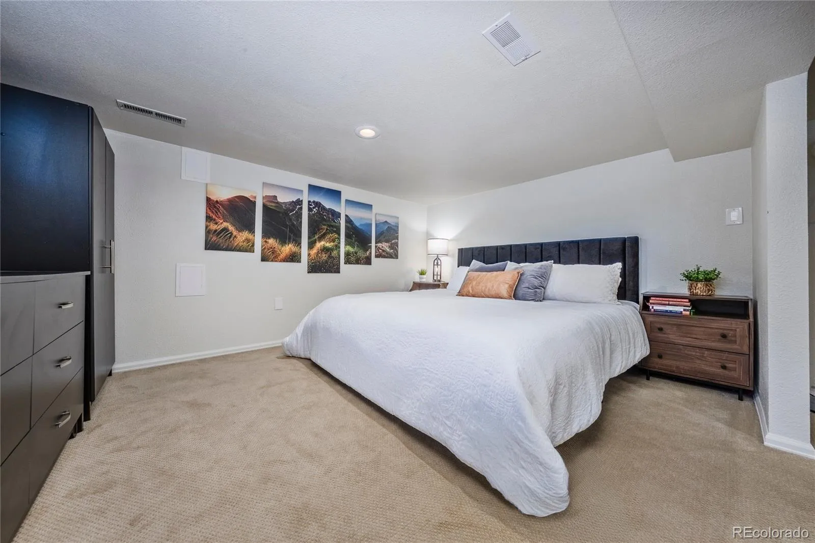 04222026170942 1600 20