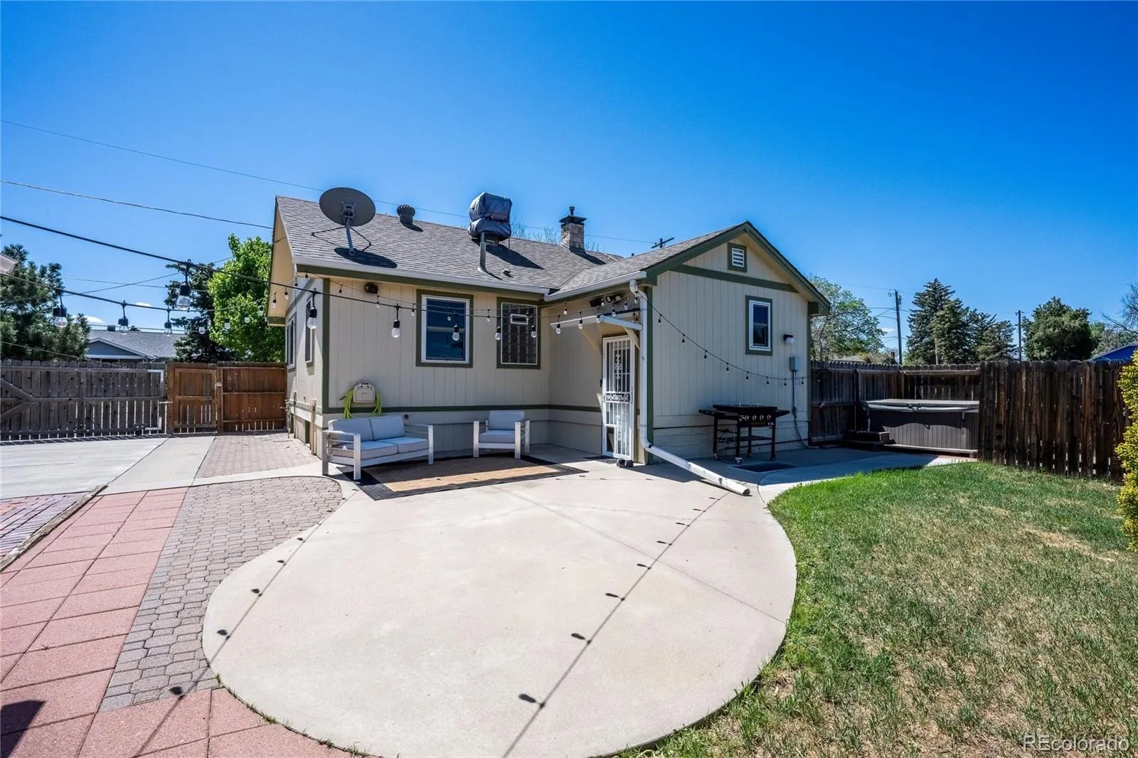 04222026170942 1600 28