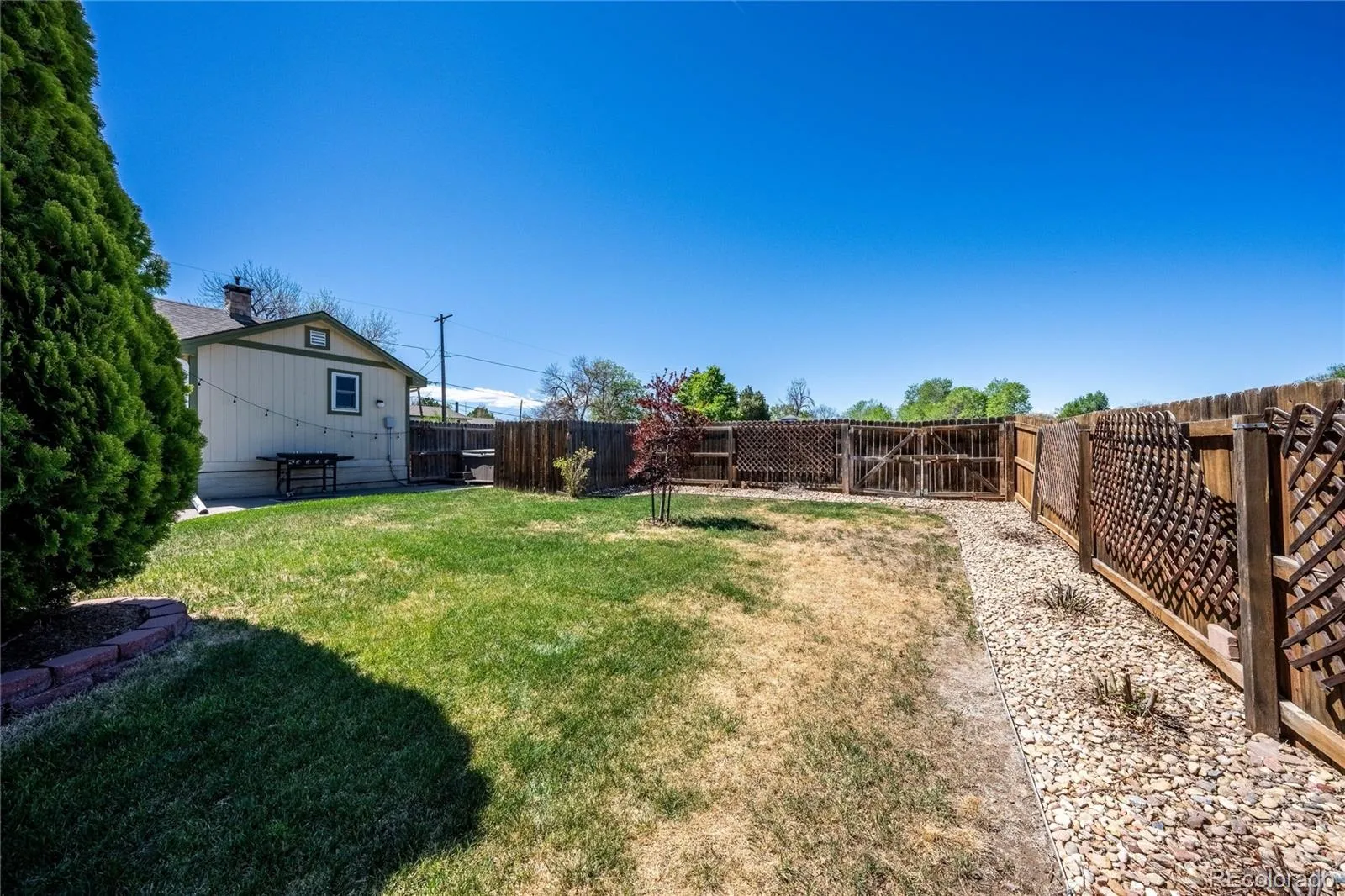 04222026170942 1600 33