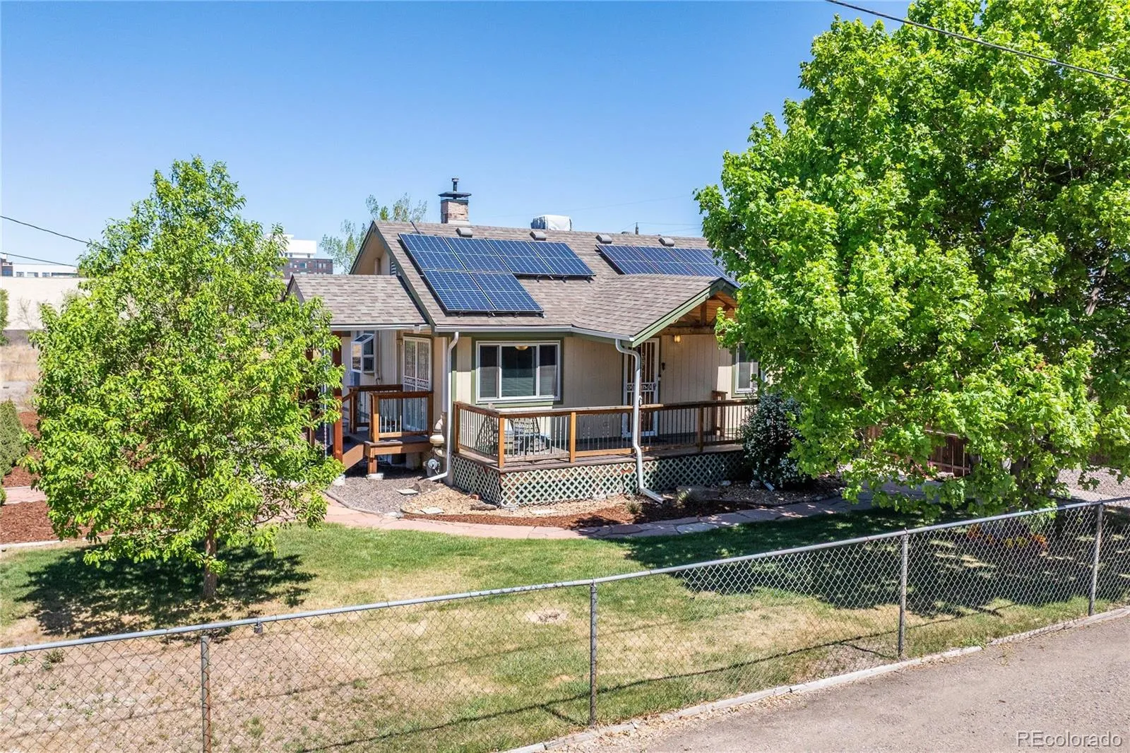 04222026170942 1600 40