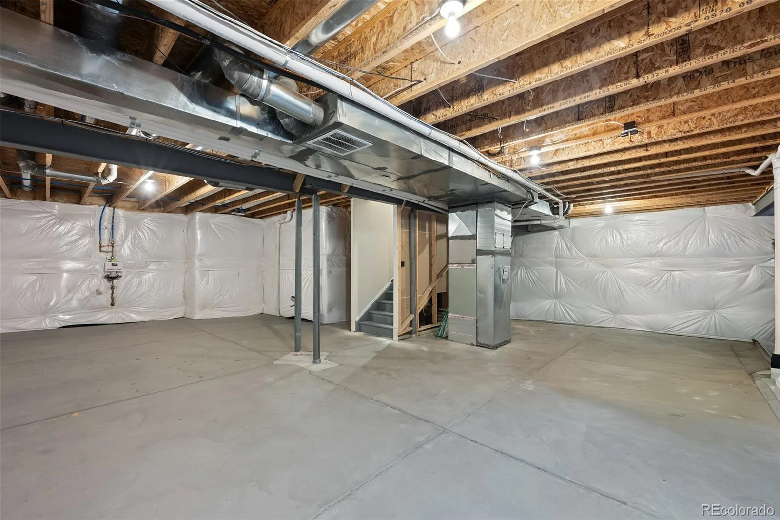 3021 Leafdale Drive Castle Rock CO 80109 | MLS #REC9900940 08212026114503 1600 49