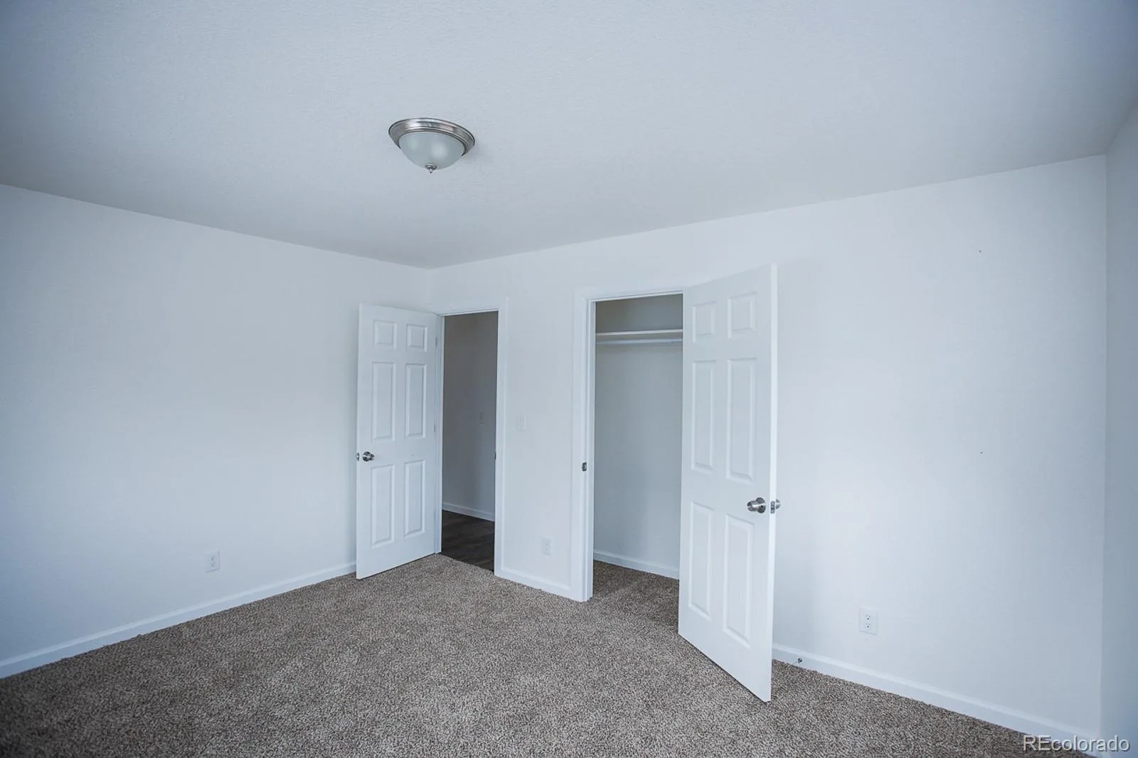 4087 S Clarkson Street Englewood CO 80113 | MLS #REC9903760 10142026184553 1600 20