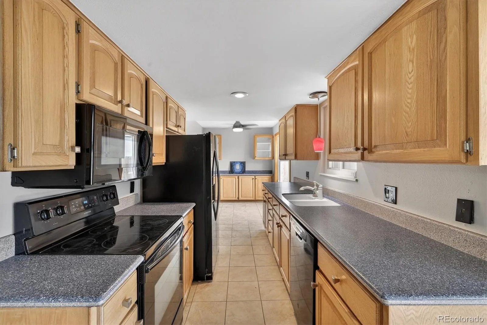 4638 S Kittredge Street Aurora CO 80015 | MLS #REC9905550 07042026011408 1600 28