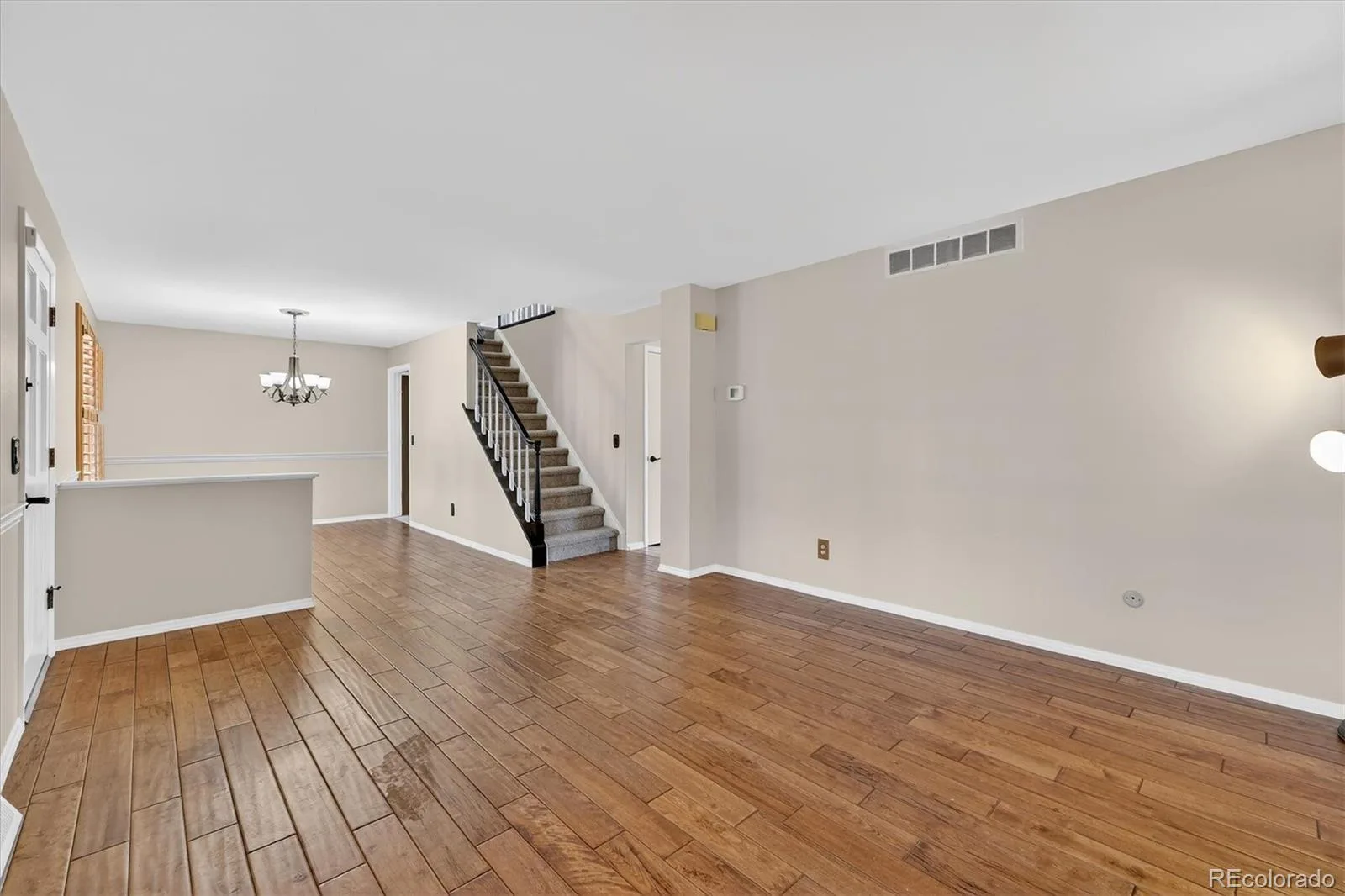 4638 S Kittredge Street Aurora CO 80015 | MLS #REC9905550 07042026011408 1600 3