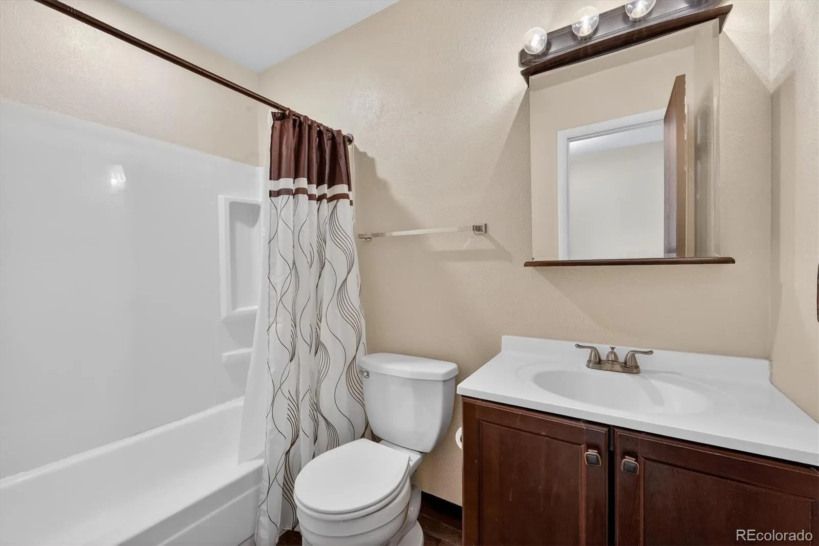 4638 S Kittredge Street Aurora CO 80015 | MLS #REC9905550 07042026011408 1600 34