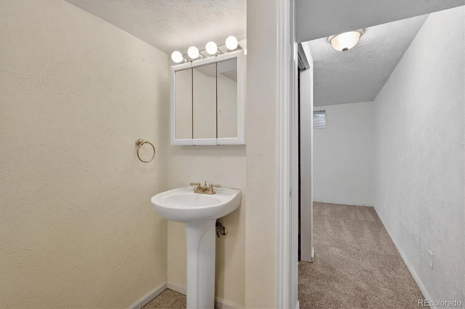 4638 S Kittredge Street Aurora CO 80015 | MLS #REC9905550 07042026011408 1600 40