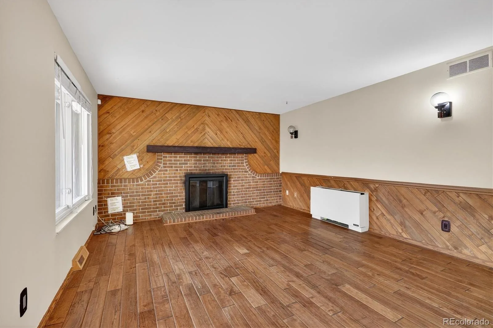 4638 S Kittredge Street Aurora CO 80015 | MLS #REC9905550 07042026011408 1600 5