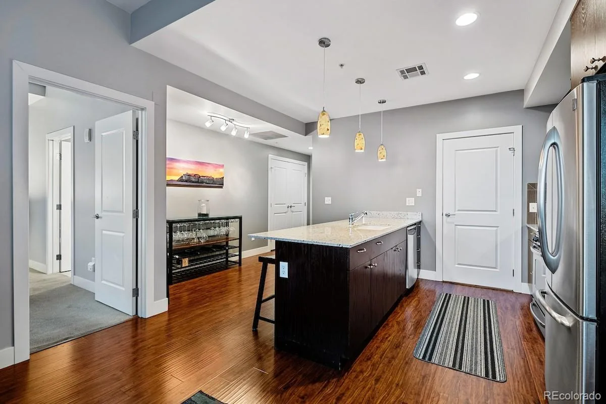 2001 Lincoln Street #712 Denver CO 80202 | MLS #REC9907080 10012026155326 1200 13