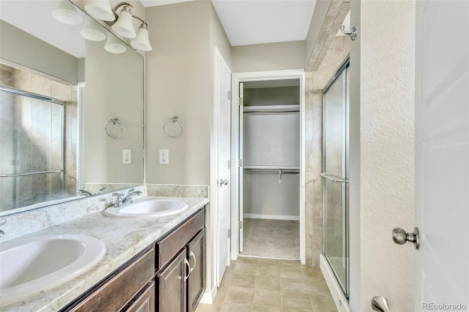 4863 Halifax Court Denver CO 80249 | MLS #REC9910331 07282026013419 1600 15