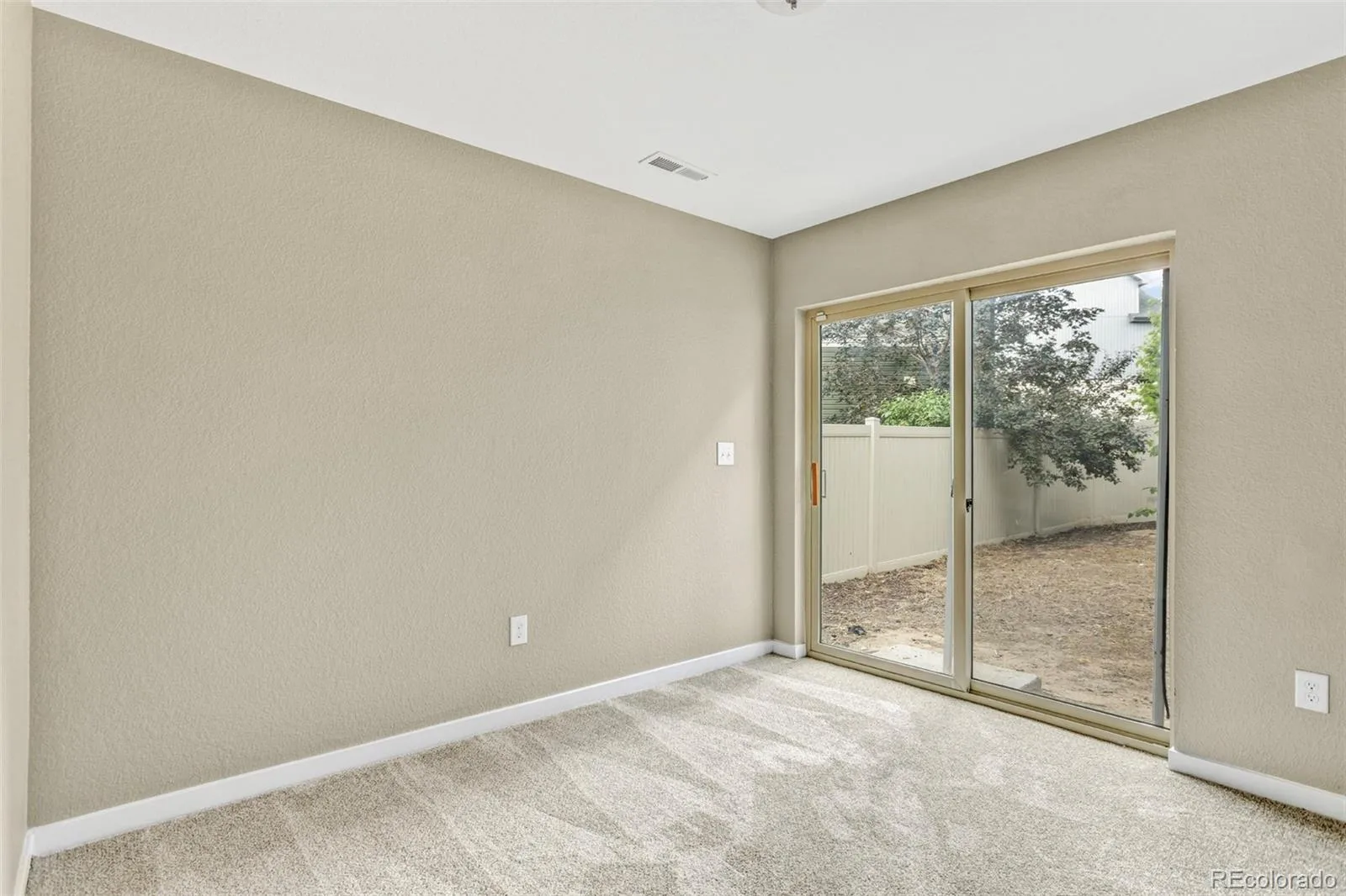 4863 Halifax Court Denver CO 80249 | MLS #REC9910331 07282026013419 1600 25