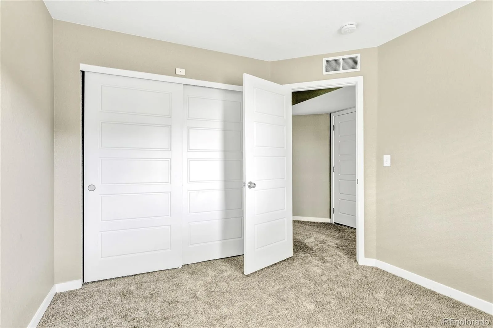 4863 Halifax Court Denver CO 80249 | MLS #REC9910331 07282026013419 1600 28