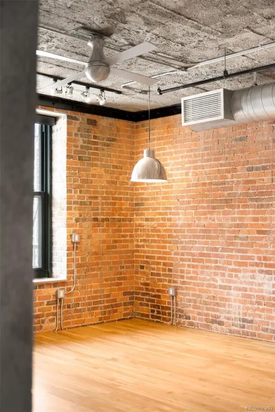 1801 Wynkoop Street #302 Denver CO 80202 MLS #REC9910981 07072026211433 800 6