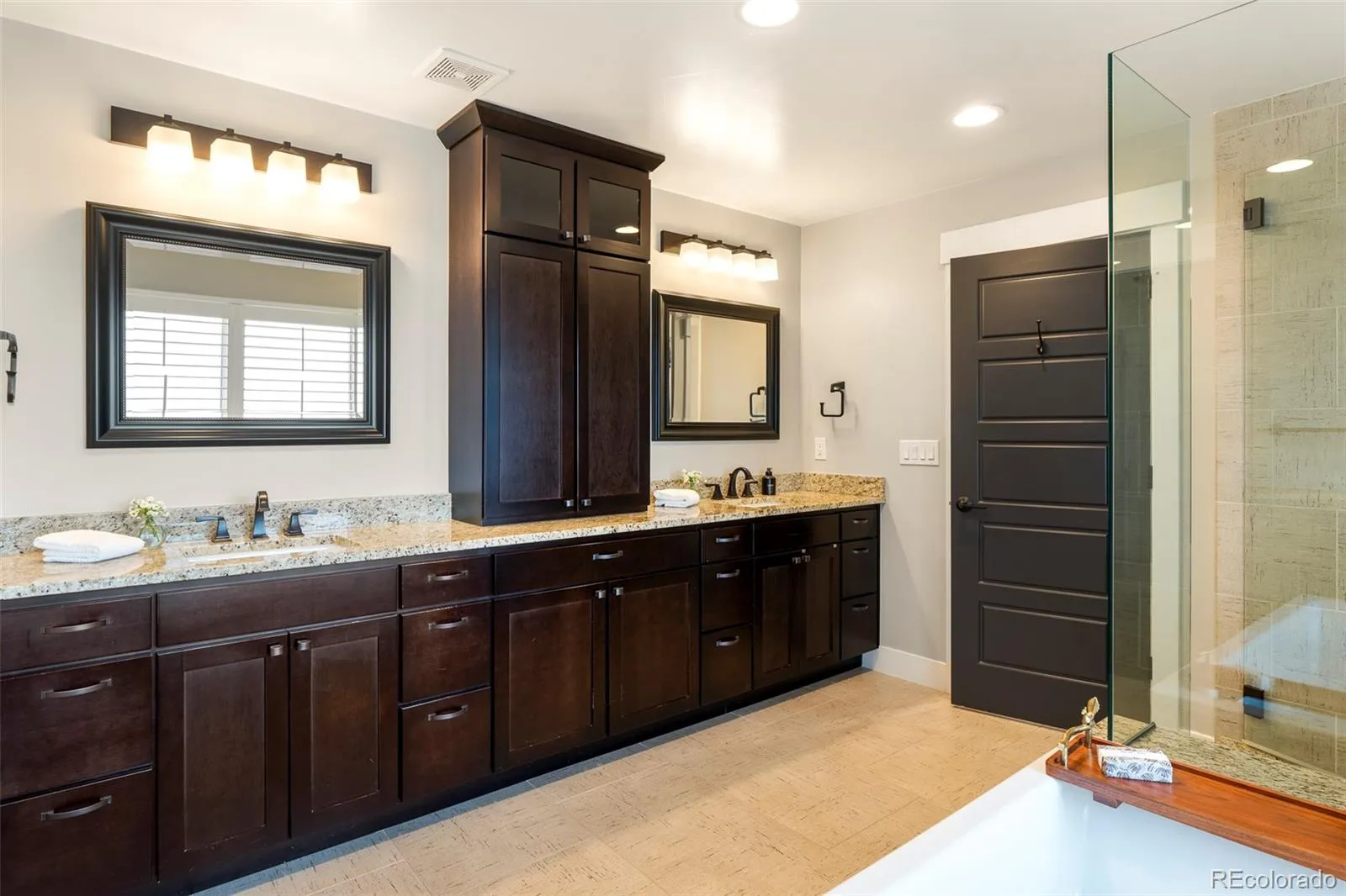 136 Magnolia Street Denver CO 80220 MLS #REC9911469 05232026062225 1600 24
