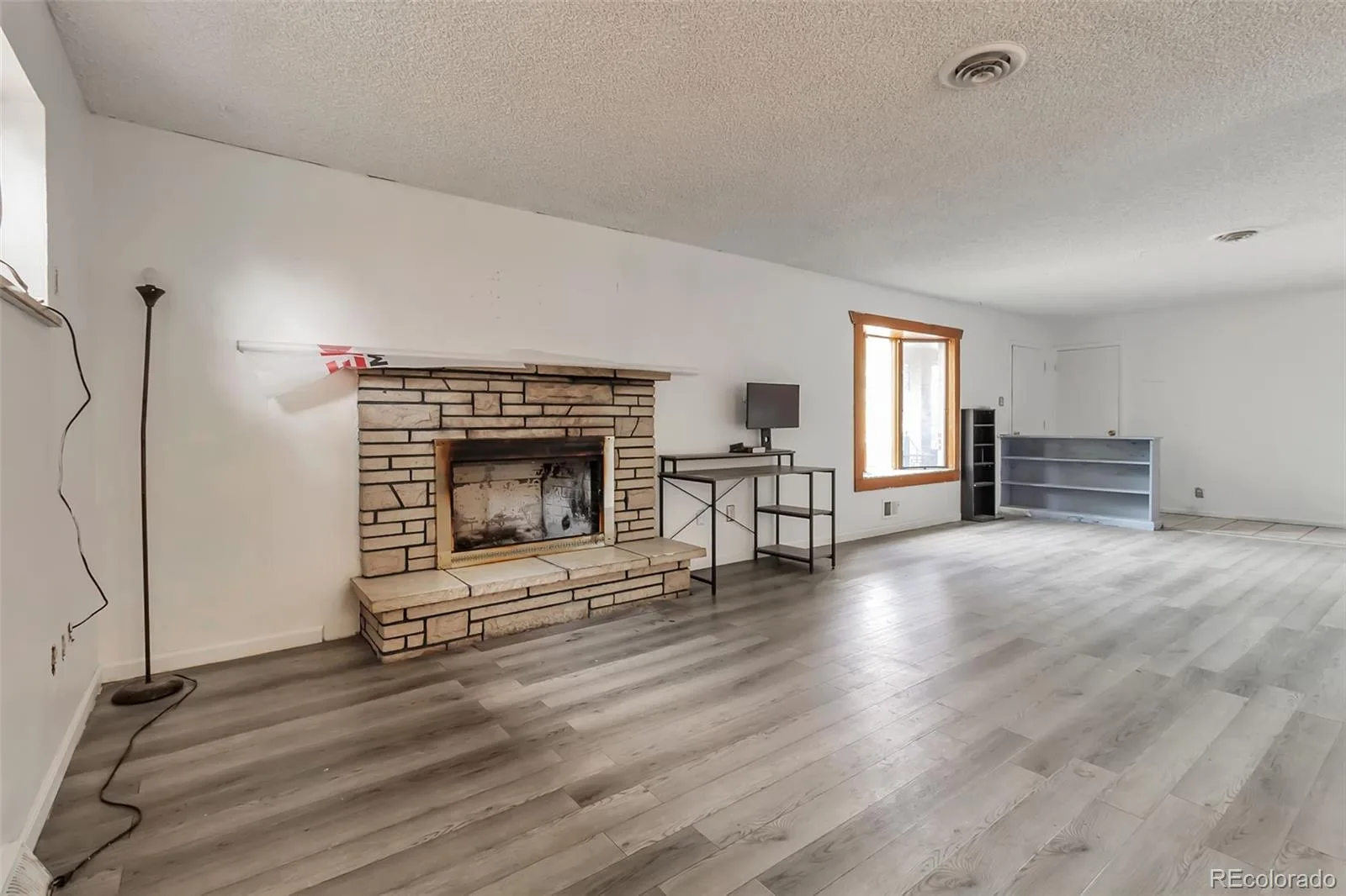 7100 Zuni Street Denver CO 80221 | MLS #REC9912022 06272026172726 1600 4