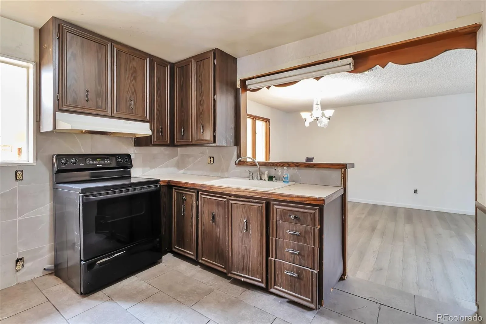 7100 Zuni Street Denver CO 80221 | MLS #REC9912022 06272026172726 1600 7