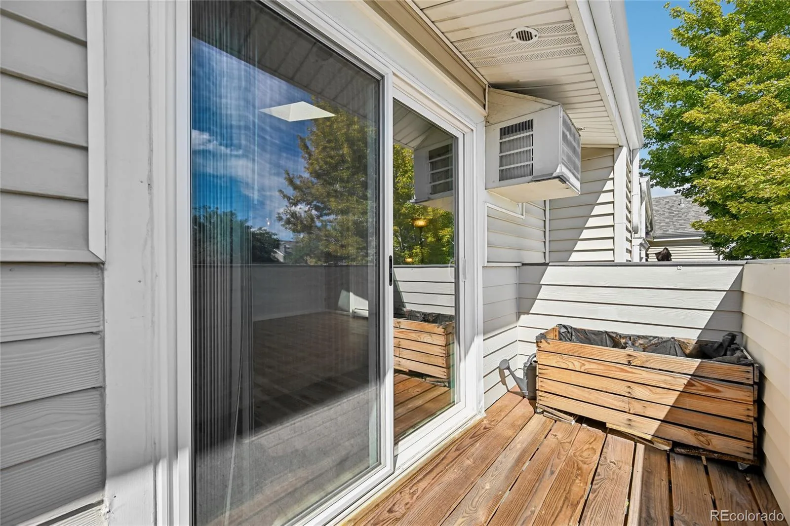 10150 E Virginia Avenue #4-301 Denver CO 80247 | MLS #REC9913235 10072026151110 1600 14
