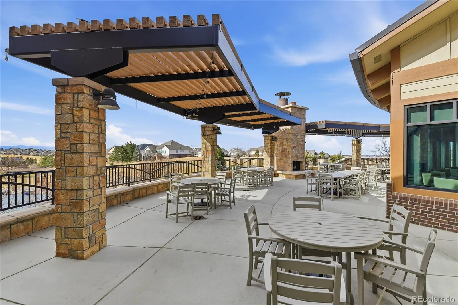 22462 E Alder Drive Aurora CO 80016 | MLS #REC9914380 06302026170748 1600 39