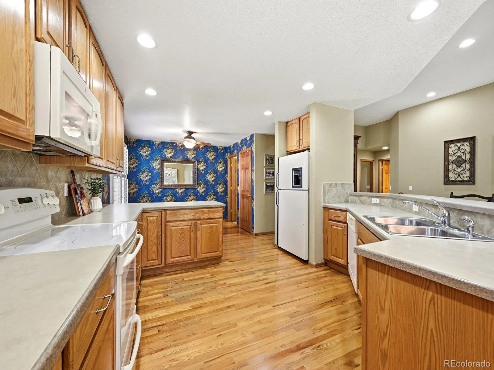 22462 E Alder Drive Aurora CO 80016 | MLS #REC9914380 06302026170748 1600 7
