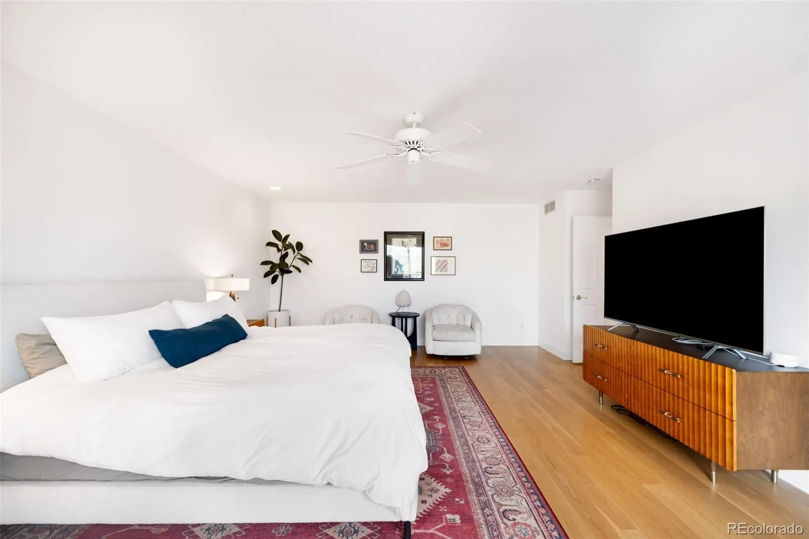 04142026185452 1600 14