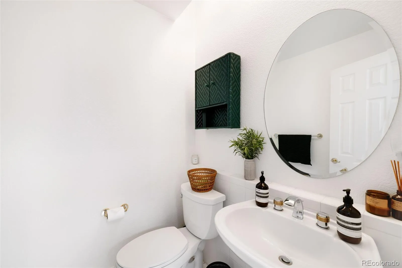 04142026185452 1600 26