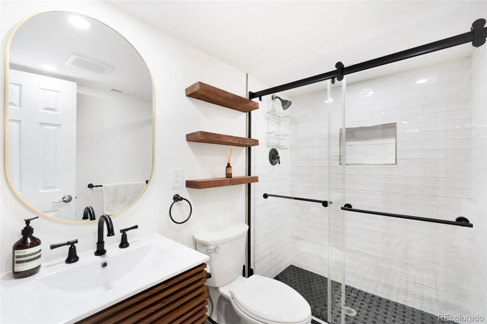 04142026185452 1600 29