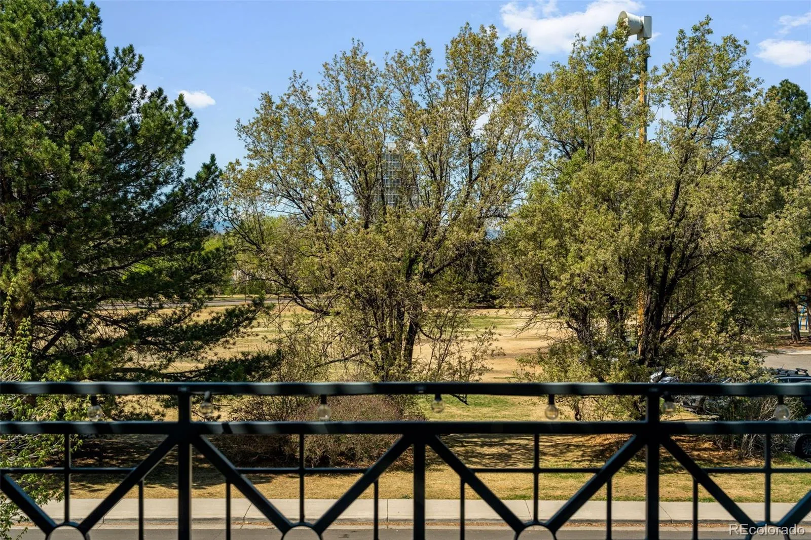 04142026185452 1600 42