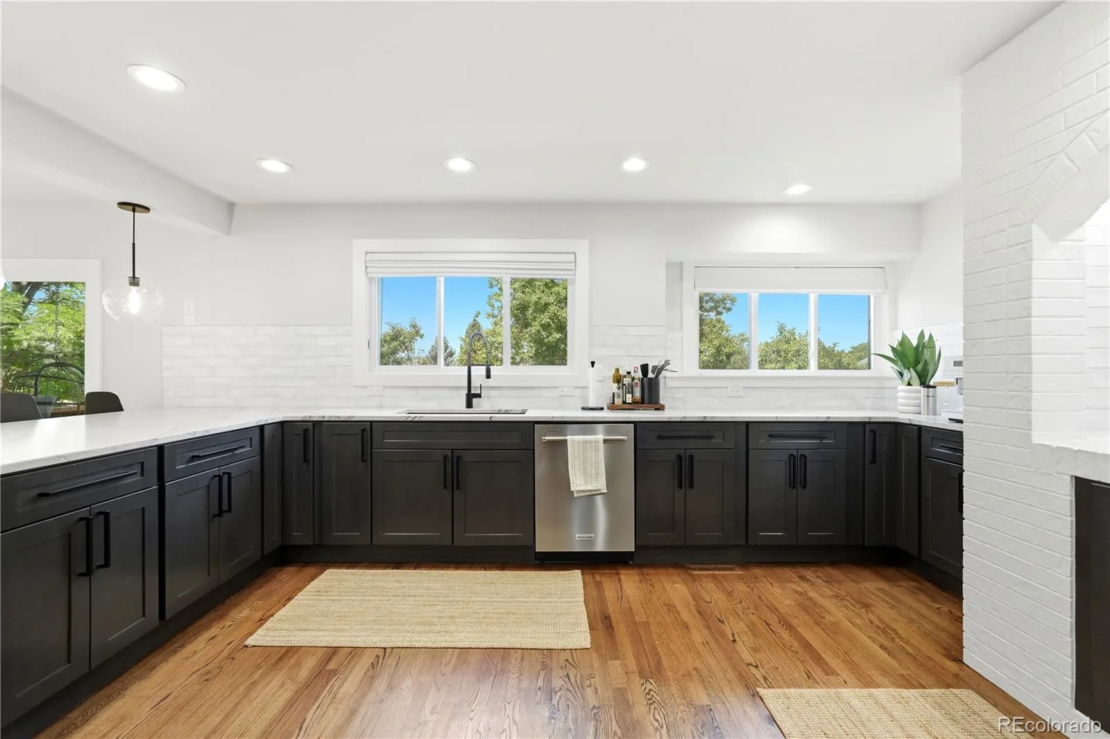 204 Cheney Place Castle Rock CO 80104 | MLS #REC9917091 08252026215148 1600 9