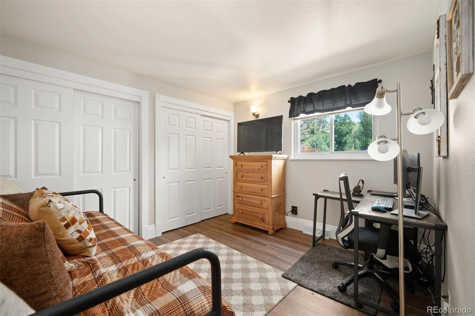 7024 Owens Street Arvada CO 80004 | MLS #REC9918367 08112026025327 1600 25