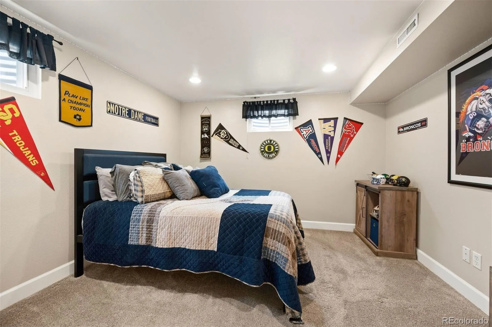 7024 Owens Street Arvada CO 80004 | MLS #REC9918367 08112026025327 1600 33