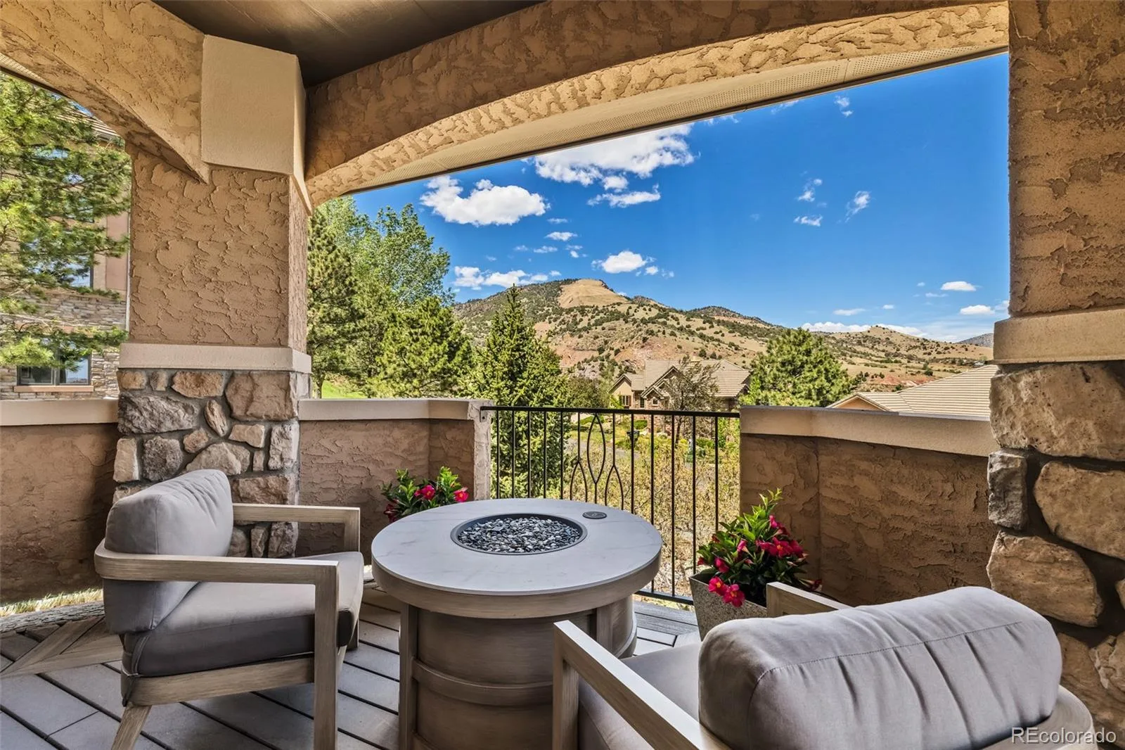 17071 Snowcreek Lane Morrison CO 80465 | MLS #REC9921517 08262026025708 1600 13