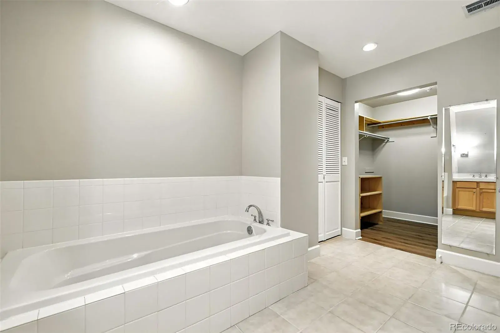 03062026222049 1600 16