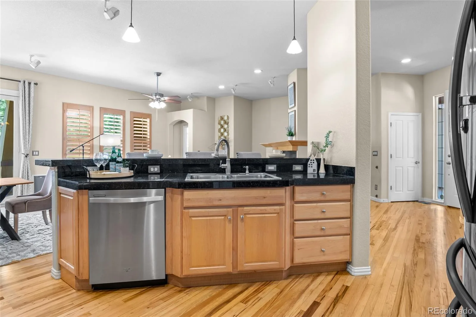 7428 S Catawba Way Aurora CO 80016 | MLS #REC9922462 08062026133736 1600 18